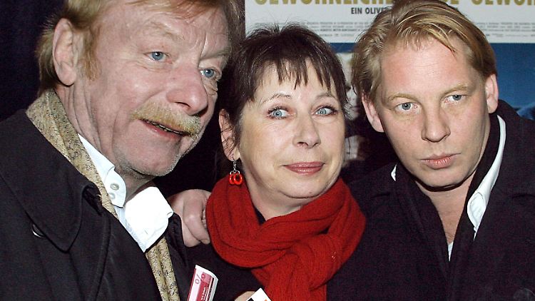 Die Schauspieler Otto Sander, Monika Hansen und Ben Becker (l-r).