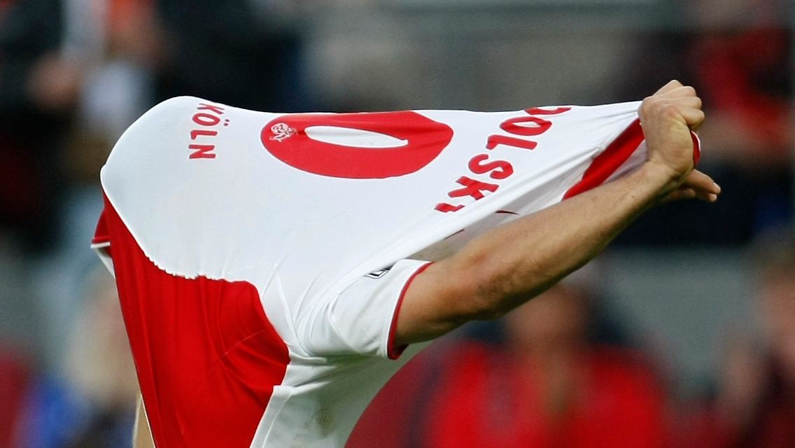 Sehnt sich Lukas Podolski schon nach der Bayern-Bank?