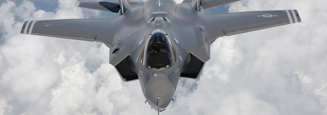 De Rivalen abgehängt: Lockheed konkurriert mit Boeing und dem Eurofighter-Konsortium.