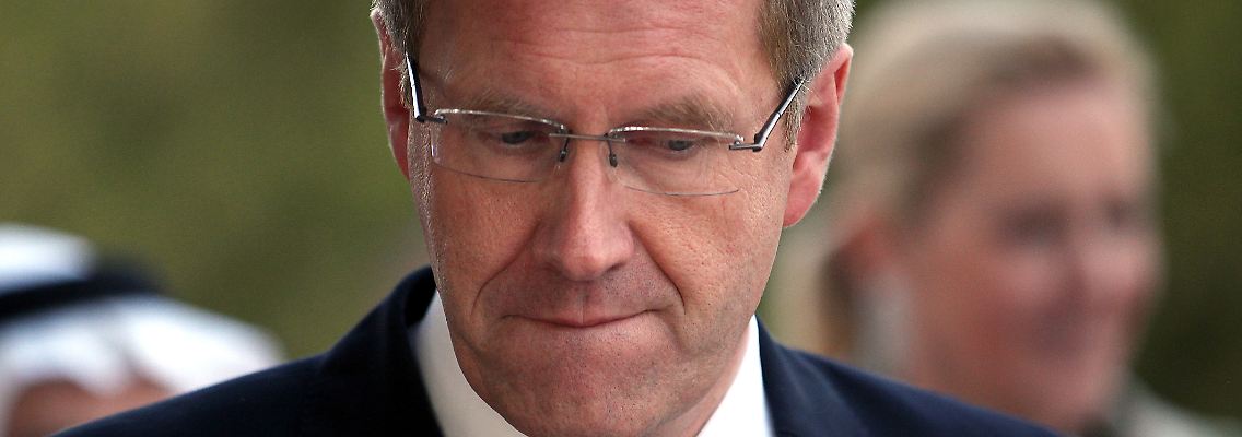 Wulffs Anwälte kommen fast täglich mit neuen Informationen übger die Geschäftsverbindungen ihres Mandanten an die Öffentlichkeit.