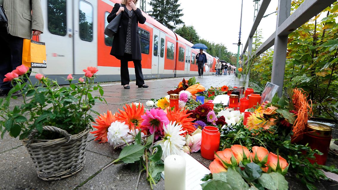 Tatort S-Bahnsteig: Die Debatte um die Folgen der Tat beschäftigt Politik und Experten.