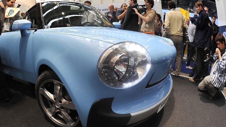 Die Karosserie des "new Trabi"  ist knapp vier Meter lang und aus Kunststoff gefertigt.