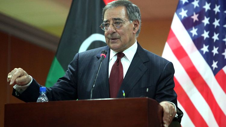 US-Verteidigungsminister Leon Panetta verteidigt seine Soldaten.