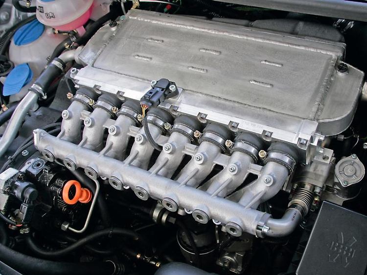 Combined Combustion System oder kurz CCS nennen Fachleute die Kreuzung von Benzin- und Dieselmotoren. (im Bild: ein Diesotto-Aggregat von VW)