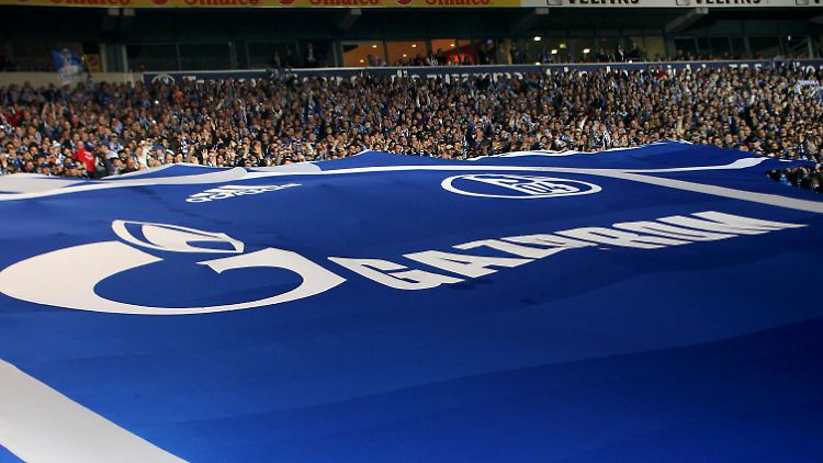 Umstrittener Sponsor beim FC Schalke 04: der russische Gasgigant Gazprom.