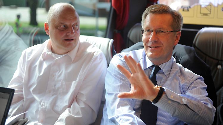 Wulffs früherer Sprecher Glaeseker gerät unter Druck.