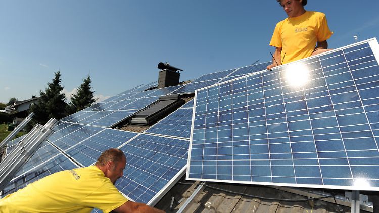 Nach der Monatage ist die Solarstromanlage kein Selbstläufer.