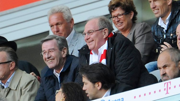 Als Präsident erlebt er das Geschehen auf dem Rasen nun von der Tribüne aus.