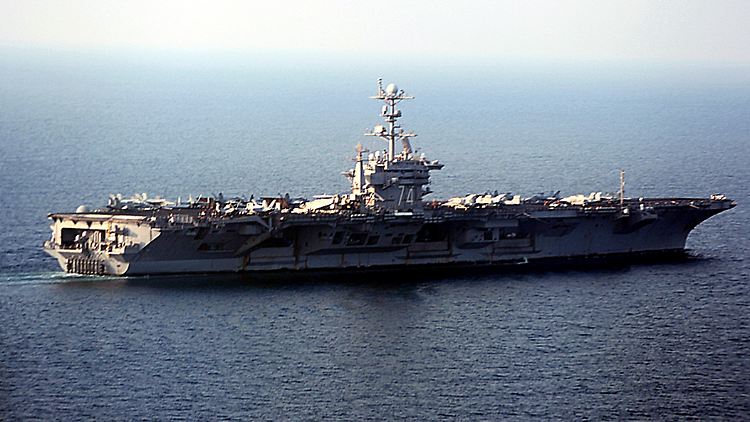 Leicht unscharfe Aufnahme aus iranischen Quellen: Das fragliche Schiff macht nur langsame Fahrt.