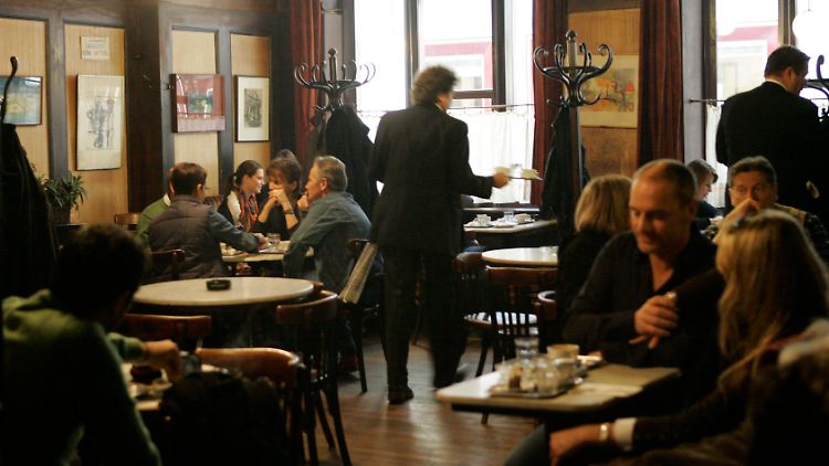 Eine Wiener Institution: das Hawelka.