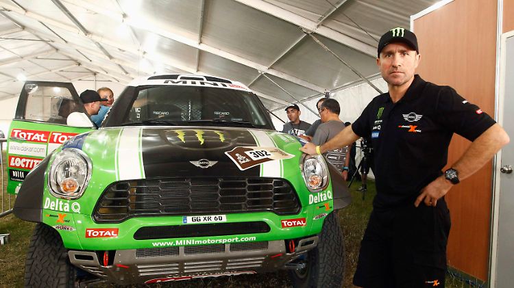 Stephane Peterhansel startet im x-raid-Team als Topfavorit auf den Dakar-Titel.