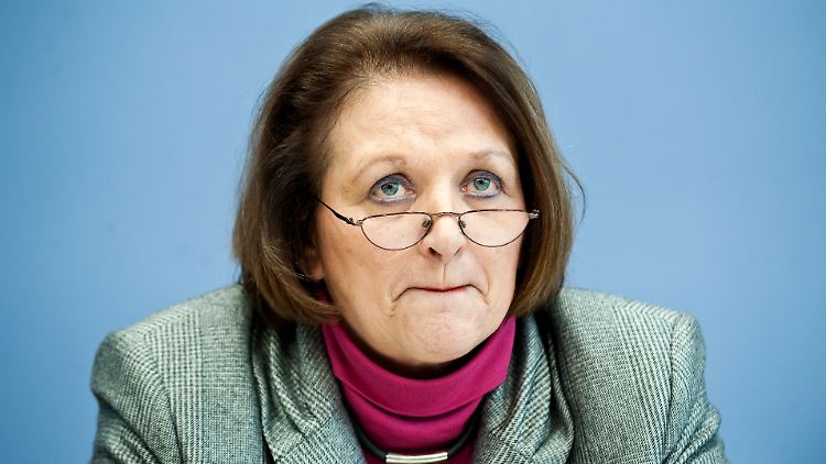 Justizministerin Sabine Leutheusser-Schnarrenberger bestätigte die Einigung über eine Schlichtungsstelle für geschädigte Fluggäste.
