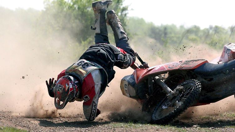 Bereits 33 Rennen der Serie Paris-Dakar gab es seit 1978. Nur in einem Jahr gab es keine Toten. Die Rallye soll die härteste der Welt sein.