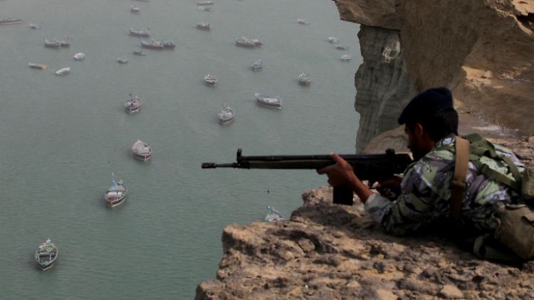 Eine vom Iran angedrohte Sperrung der Straße von Hormus würde das Ölangebot hart treffen.
