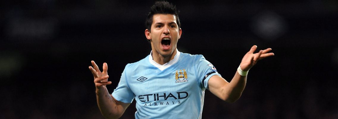 Maradonnas Schwiedersohn: Sergio Agüero feiert sein 1:0 für Manchester City.