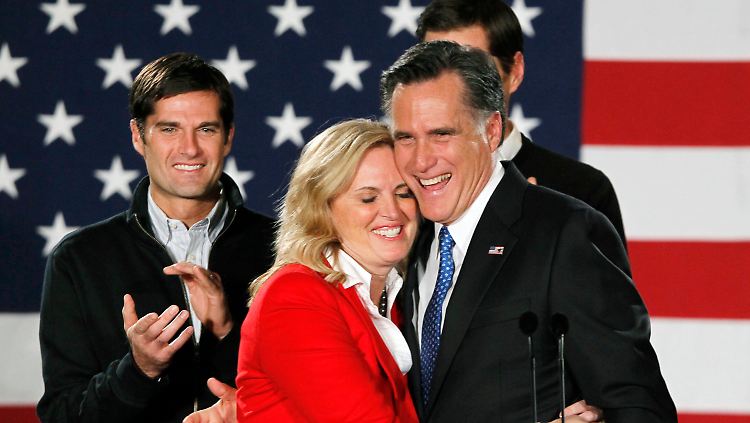 2012-01-04T080937Z_01_DES101_RTRMDNP_3_USA-CAMPAIGN.JPG1651371523351913093.jpg