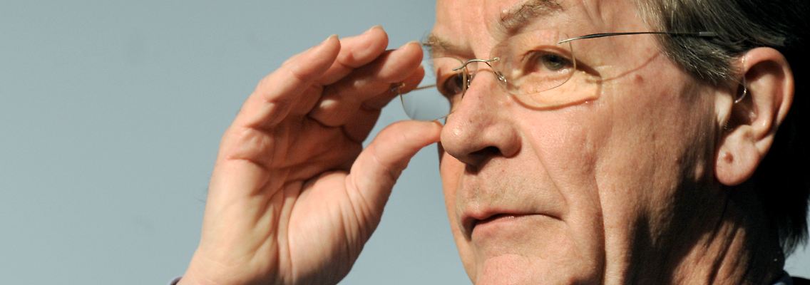 Franz Müntefering will die Kritik seiner Partei an der Rente mit 67 nicht so stehen lassen.