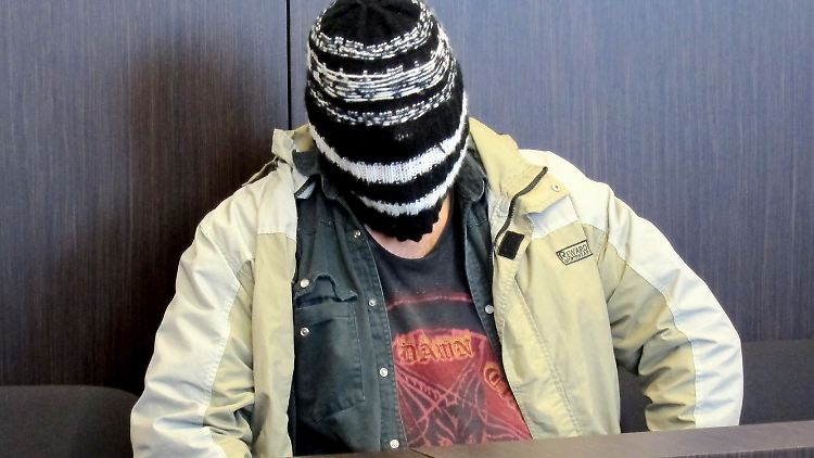Der psychisch gestörte Mann muss in eine Anstalt.
