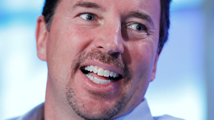 Yahoo-Chef Scott Thompson will 2000 der 14.000 Stellen abbauen.