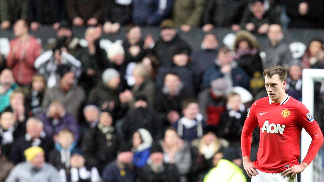 Ringt um Fassung: Phil Jones, Manchester United.
