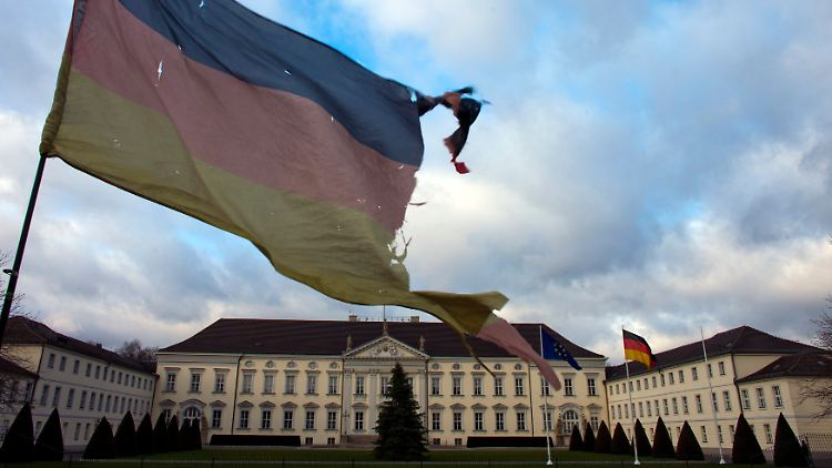 Das Amt ist beschädigt. Eine Direktwahl könnte helfen.