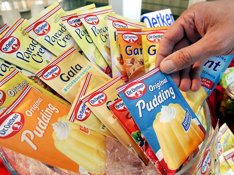 Das traditionsreiche Unternehmen ist ein großer "Gemischtwarenladen" mit etwa 400 einzelnen Unternehmen und rund 24.000 Mitarbeitern weltweit. Die bekannteste Sparte ist die Dr. Oetker GmbH.