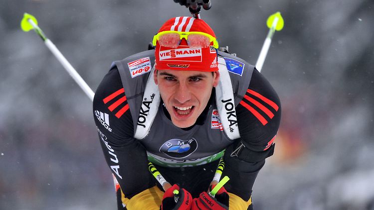Im Sprint kann er es: Arnd Peiffer entschied bereits zum fünften Mal in seiner Karrieren einen Weltcup-Sprint für sich.