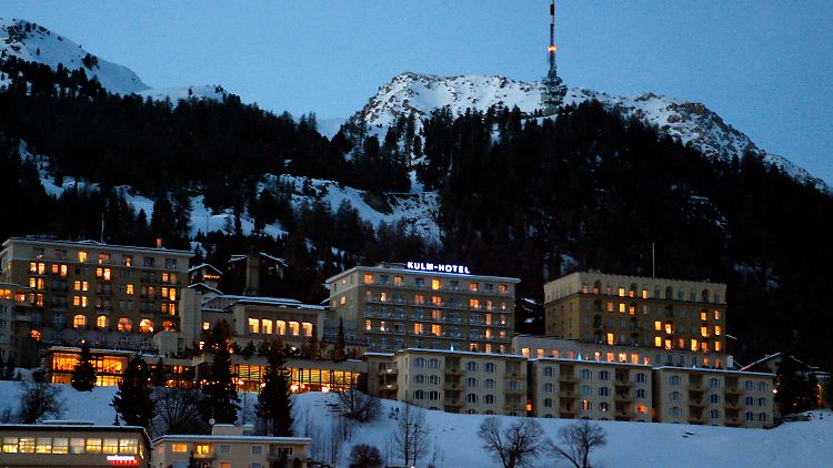 Das Hotel Kulm in St. Moritz bei moderateren Schneeverhältnissen. Hier wurde Hunziker mit ihrer neuen Liebe Tomaso Trussardi gesichtet.