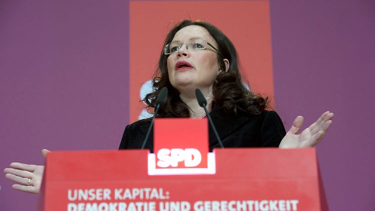 Andrea Nahles sagt zum Ehrensold für Christian Wulff: "Von mir aus soll er ihn bekommen."