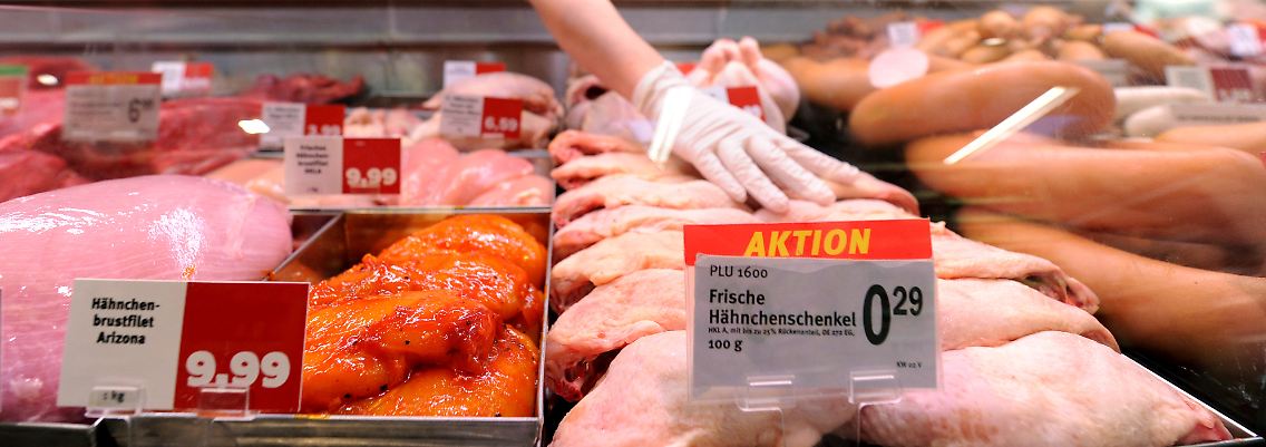 Geflügel gilt den Verbrauchern als gesündere Alternative zu Schwein oder Rind. Doch die BUND-Ergebnisse legen einen anderen Schluss nahe.