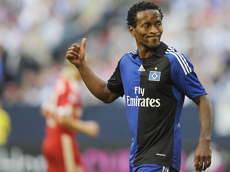 Als möglichen neuen Verein nennt Ze Roberto den Hamburger SV - den er erst im Sommer 2011 verlassen hatte.