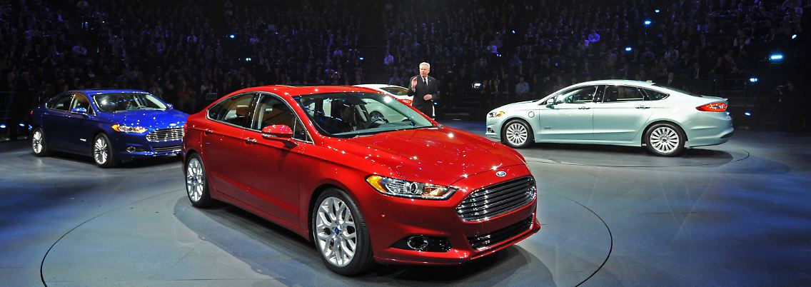 Ford präsentiert mit dem Fusion in Detroit sein neues Gesicht. Nach Deutschland kommt der Wagen 2013 fast unverändert als Mondeo.
