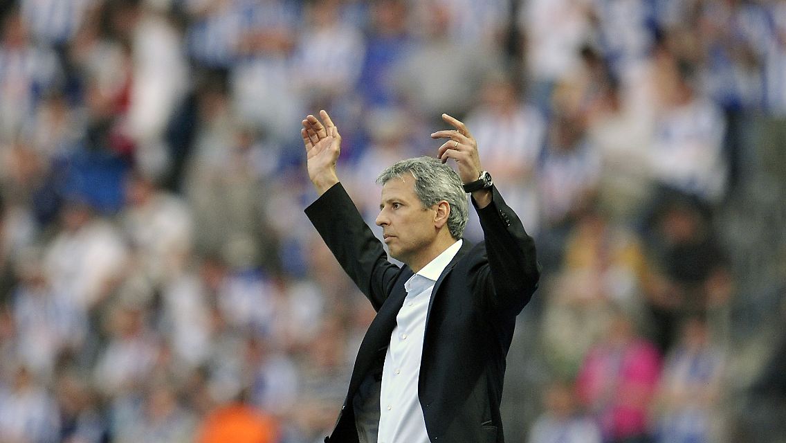 Ja, wie spielen sie denn? Herthas TrainerLucien Favre.