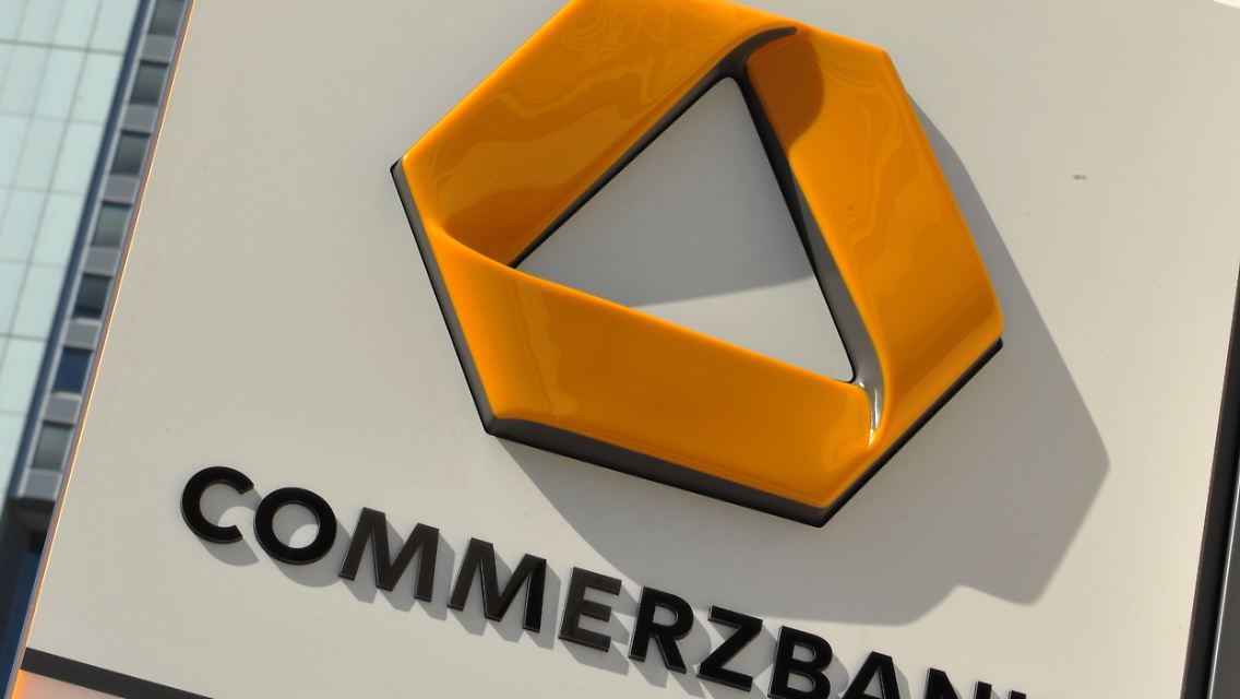 Bei der Commerzbank müssen dicke Bretter gebohrt werden.