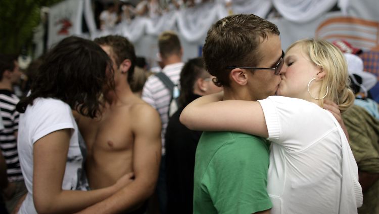 Der männliche Brite hat bisher durchschnittlich neun Sexualpartner gehabt - nach eigenen Angaben.
