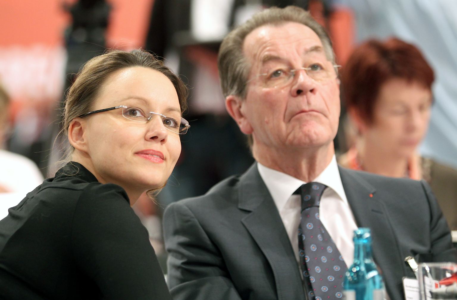 Franz Müntefering ist so etwas wie das alte Schlachtross der SPD. Seine aktive politische Laufbahn ist zwar noch nicht ganz vorüber, er sitzt noch im Bundestag. Doch mit über 70 Jahren ist es Zeit, der jüngeren Generation Platz zu machen.