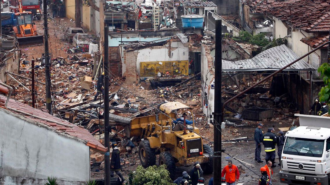 Den Einsatzkräften bot sich ein Bild der Zerstörung.