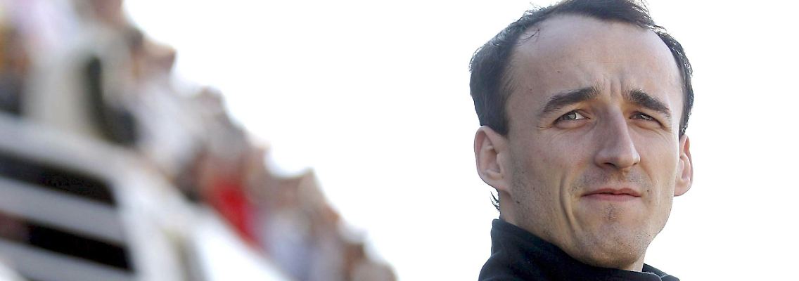 Sturz auf vereister Straße: Robert Kubica.