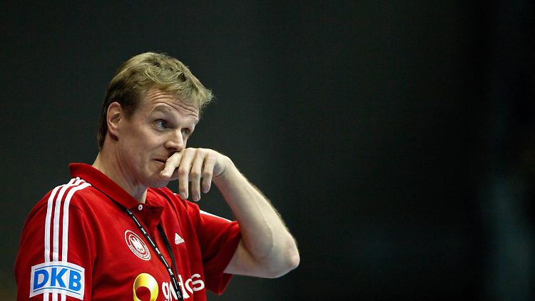 Bundestrainer Martin Heuberger nur mit einem etatmäßigen Spielmacher ins EM-Turnier.