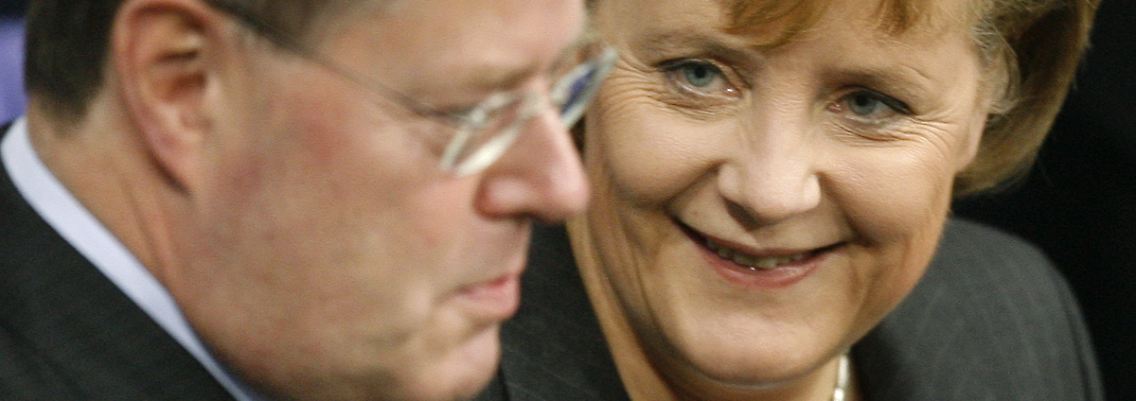 Im direkten Duell hätte auch Peer Steinbrück als Kanzlerkandidat keine Chance gegen Merkel.