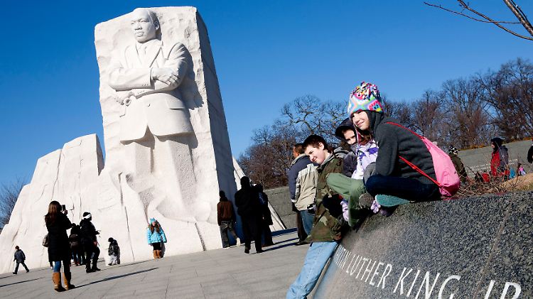 Martin Luther Kings Geburtstag jährt sich am 15. Januar: Doch wenn ein Feiertag auf einen Sonntag fällt, bleiben die US-Börsen montags geschlossen.