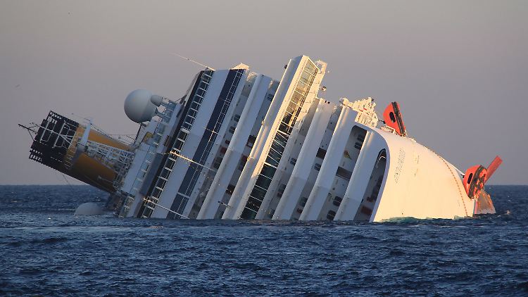 Die Costa Concordia kenterte am 13. Januar 2012 vor der Toskana-Insel Giglio.