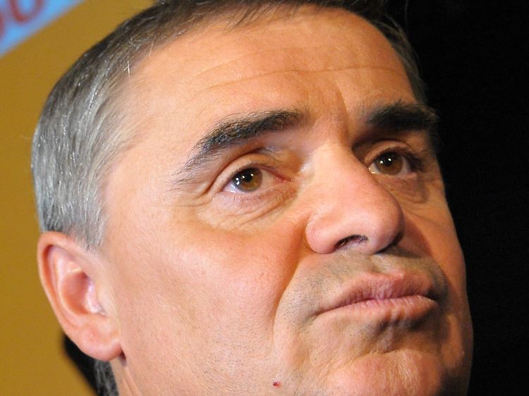 Müller weicht von der bisherigen Parteilinie ab.