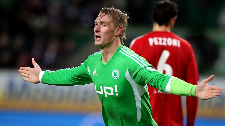 Wolfsburgs Sebastian Polter entscheidet die Partie für sein Team gegen Köln.
