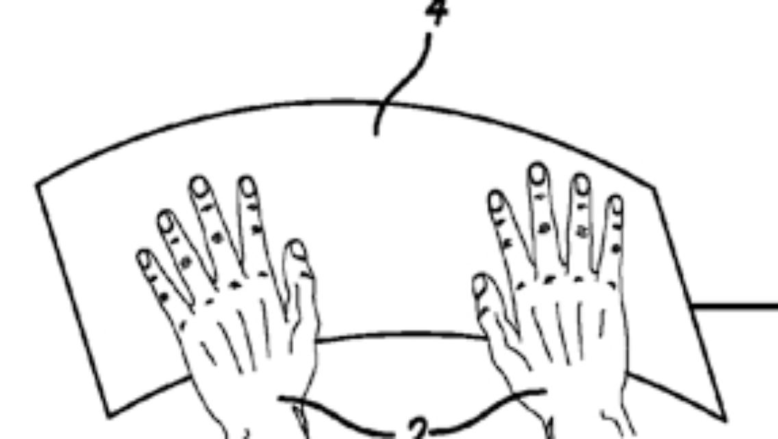 Apples geplanter Multitouch-Bildschirm ist groß genug für zwei Hände und ergonomisch gebogen.