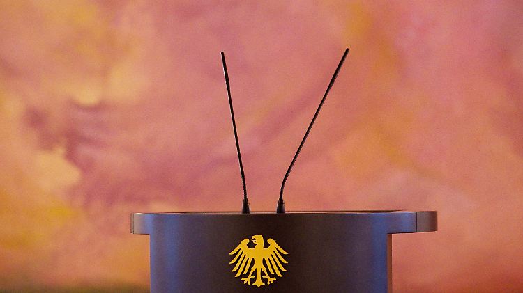 Der Bundespräsident darf Reden halten. Sich dem Volk zur Wahl stellen darf er nicht.