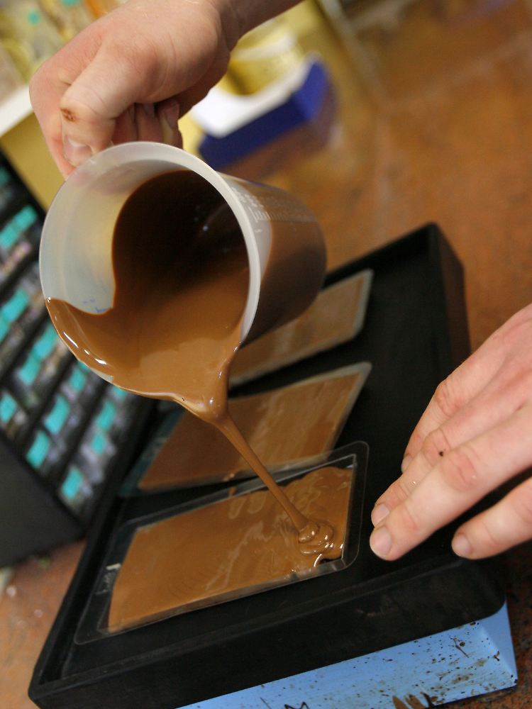 Die eigene Wunschtafel in der Produktion.