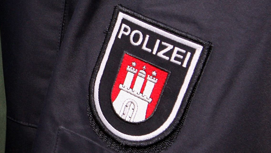 8270171.jpg