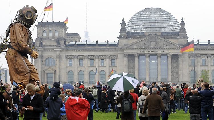 Hunderttausende Berliner bestaunten das Spektakel.