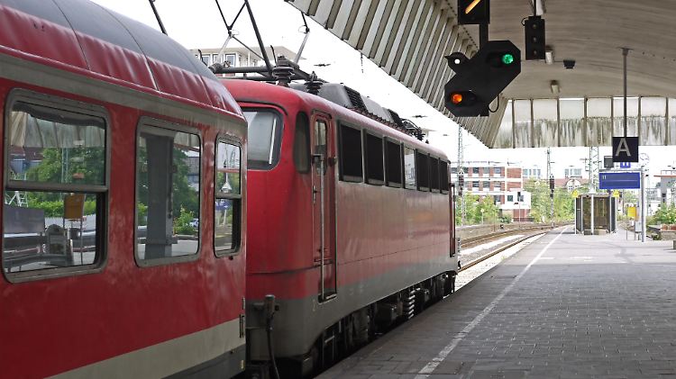 Bei den modernen Zügen der Bahn lassen sich die Fenster ohnehin nicht mehr öffnen.